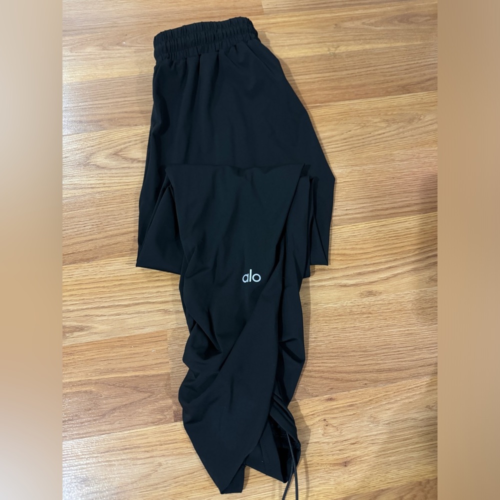 alo joggers